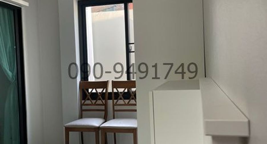 Casa en alquiler de 5 habitaciones en Lam Luk Ka, Pathum Thani