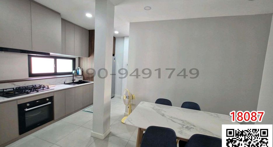 À louer 3 chambres maison à Thanyaburi, Pathum Thani