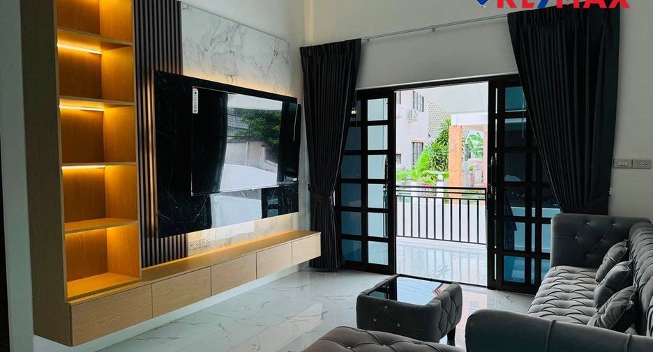 For sale 3 bedrooms house in Bang Lamung, Chonburi