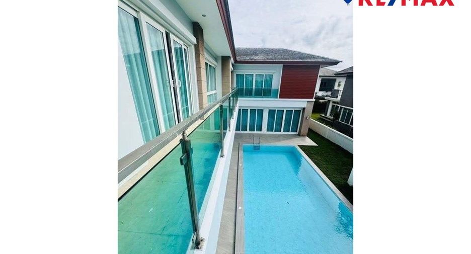 Casa en venta de 5 habitaciones en Bang Lamung, Chonburi