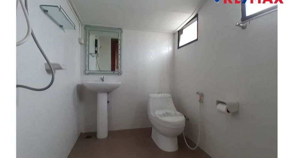 For sale 13 ベッドルーム condo in Bang Lamung, Chonburi