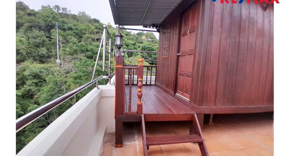 For sale 13 ベッドルーム condo in Bang Lamung, Chonburi