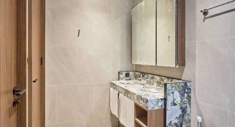 For rent and for sale 2 bedrooms condo in Sathon, Bangkok