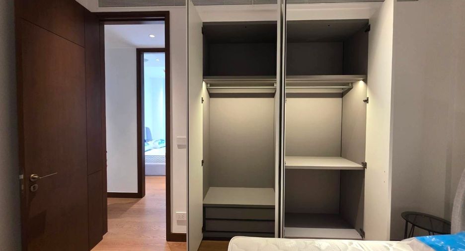 For rent and for sale 2 bedrooms condo in Bang Rak, Bangkok