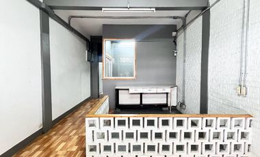 For sale 3 bedrooms retail Space in Mueang Chiang Mai, Chiang Mai