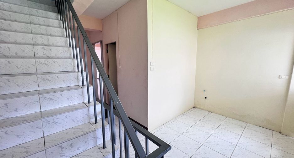 For sale 3 bedrooms retail Space in Mueang Chiang Mai, Chiang Mai