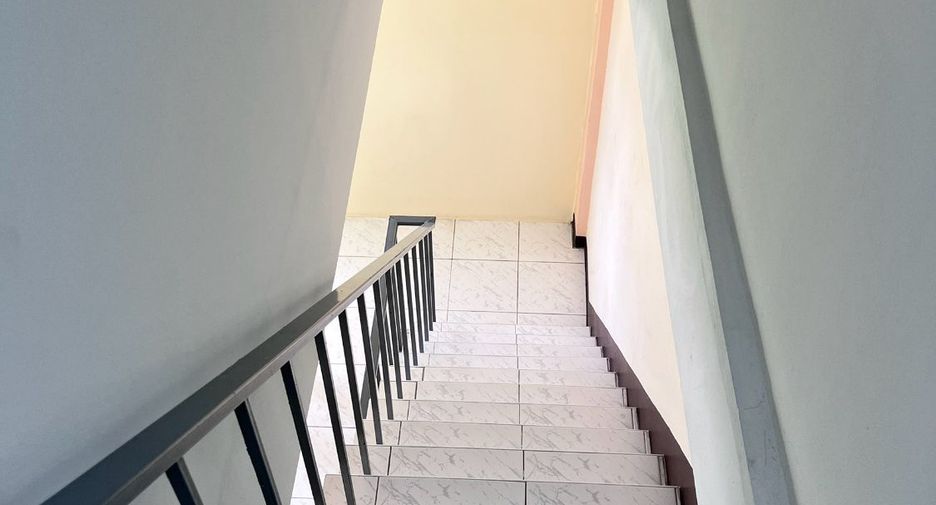For sale 3 bedrooms retail Space in Mueang Chiang Mai, Chiang Mai