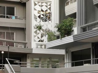 Gewerbefläche zur Miete und zum Kauf in Watthana, Bangkok