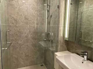 For rent 1 bed condo in Phaya Thai, Bangkok