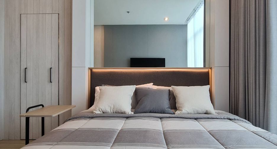 Condo en alquiler de 1 habitaciones en Sathon, Bangkok