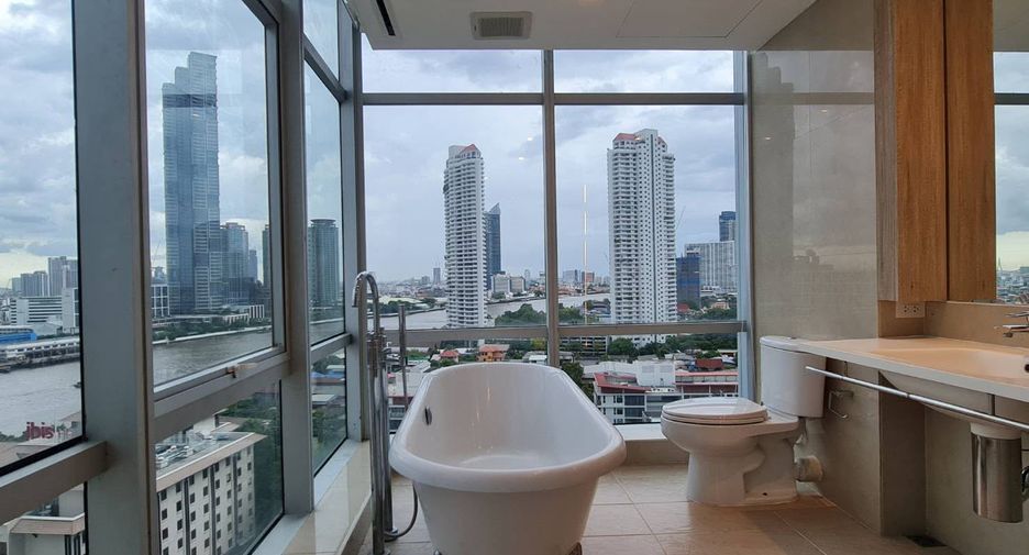 Condo en alquiler de 1 habitaciones en Sathon, Bangkok