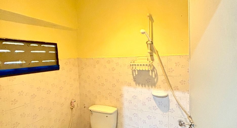 For sale 24 bedrooms retail Space in Bang Lamung, Chonburi