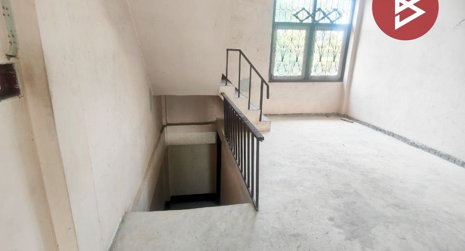 For sale 1 bed retail Space in Don Mueang, Bangkok