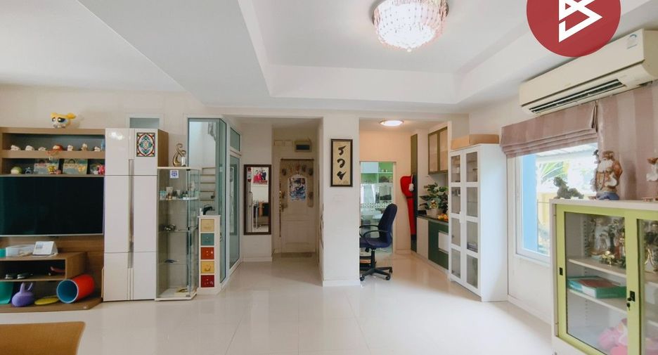 For sale 4 bedrooms house in Bang Phli, Samut Prakan