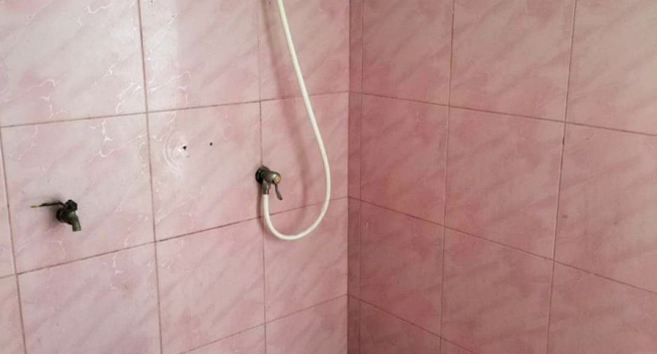 For sale 23 bedrooms apartment in Si Racha, Chonburi