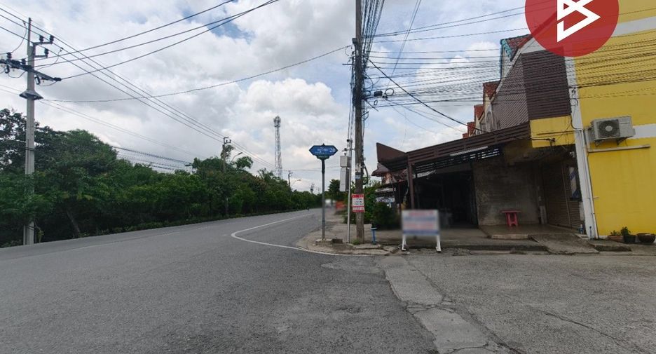 出售 2 卧室 联排别墅 在 Nong Chok, 曼谷