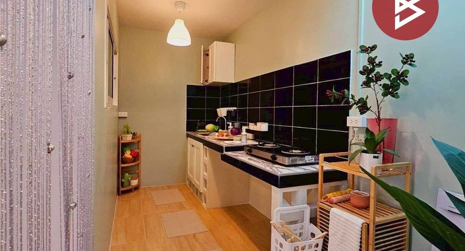 For sale 2 bedrooms townhouse in Thanyaburi, Pathum Thani