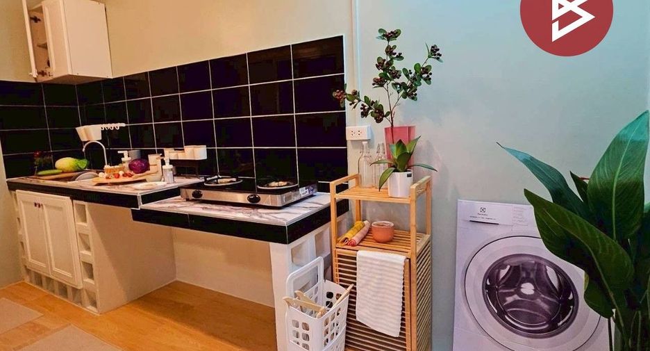 For sale 2 bedrooms townhouse in Thanyaburi, Pathum Thani
