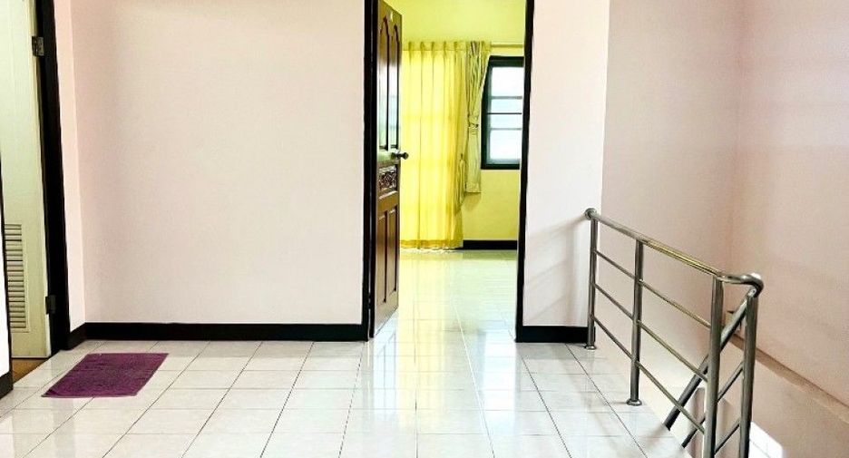Haus zum Kauf mit 3 Zimmer in Phra Samut Chedi, Samut Prakan