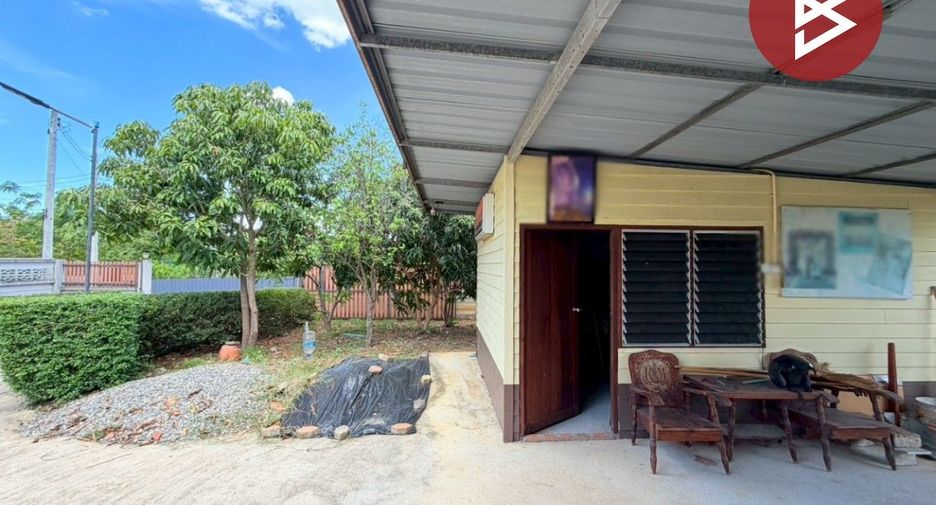 Haus zum Kauf mit 3 Zimmer in Mueang Ratchaburi, Ratchaburi