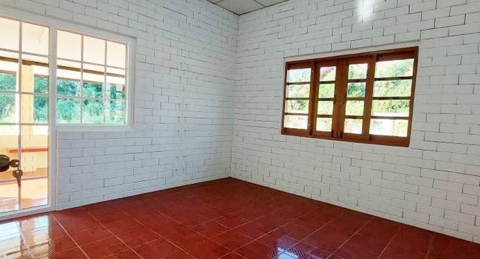 出售 2 卧室 独立屋 在 Ban Phai, Khon Kaen