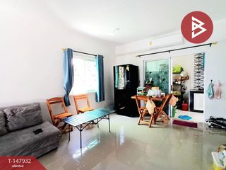 Casa adosada en venta de 3 habitaciones en Bang Bo, Samut Prakan