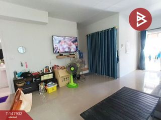 Casa adosada en venta de 3 habitaciones en Bang Bo, Samut Prakan