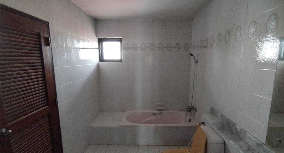 À vendre 4 chambres maison à Pak Kret, Nonthaburi