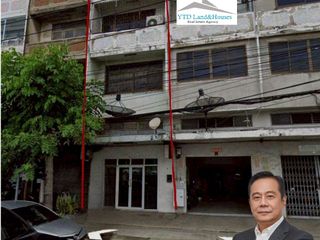 For rent 4 ベッドルーム retail Space in Yan Nawa, Bangkok