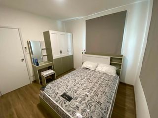 For rent 4 bedrooms townhouse in Mueang Chiang Mai, Chiang Mai