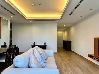 For rent 2 bedrooms house in Pathum Wan, Bangkok