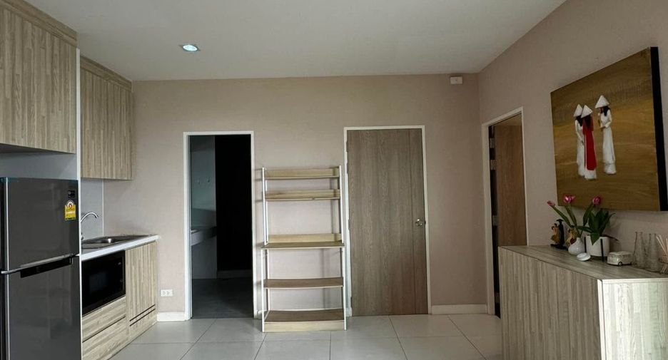 For rent 2 bedrooms condo in Saraphi, Chiang Mai