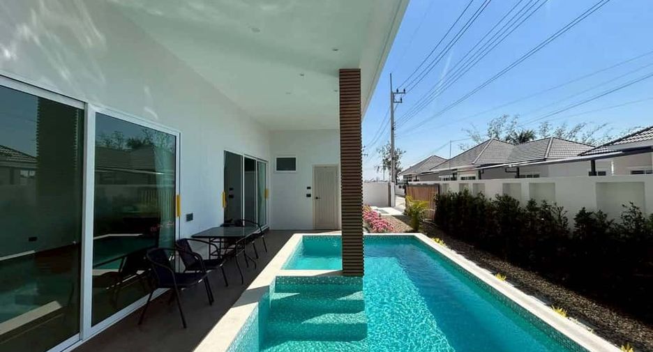 For sale 5 bedrooms house in Hang Dong, Chiang Mai