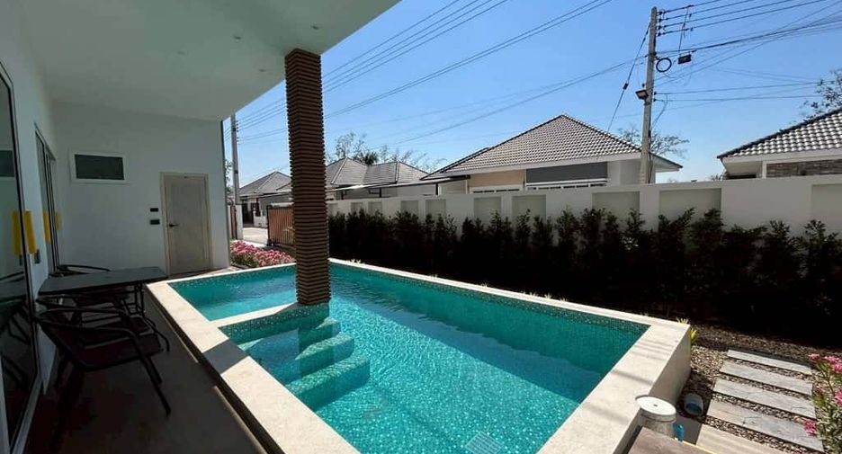 For sale 5 bedrooms house in Hang Dong, Chiang Mai