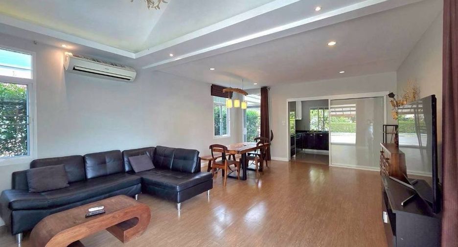 For rent and for sale 4 bedrooms house in Doi Saket, Chiang Mai