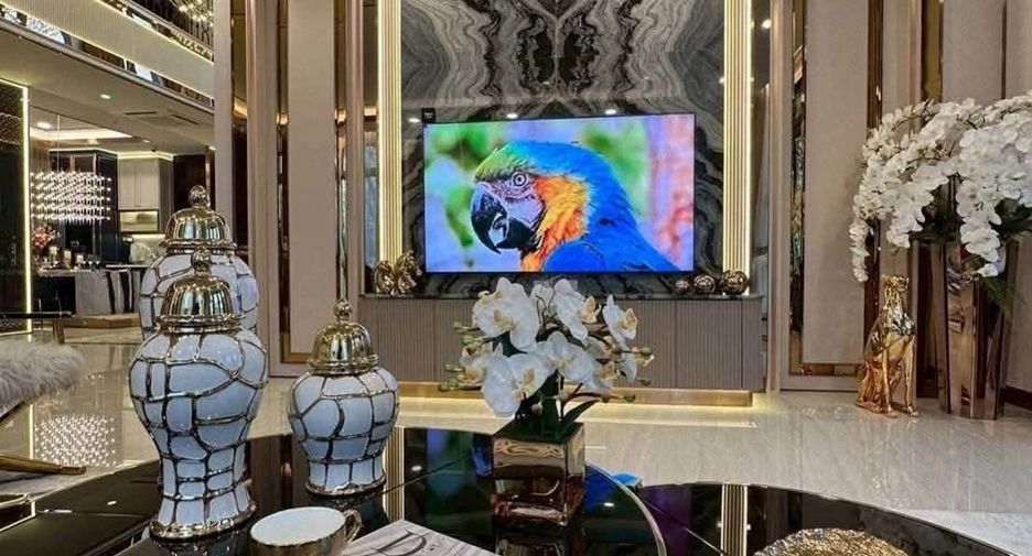 Аренда и продажа 4 спальни дом в Лат Крабанг, Бангкок