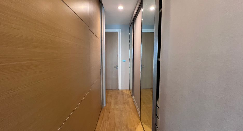 ขาย 2 ห้องนอน คอนโด ใน คลองเตย, กรุงเทพฯ
