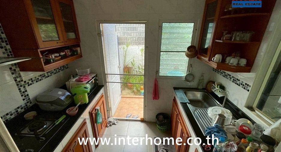 Haus zum Kauf mit 3 Zimmer in Khlong Luang, Pathum Thani