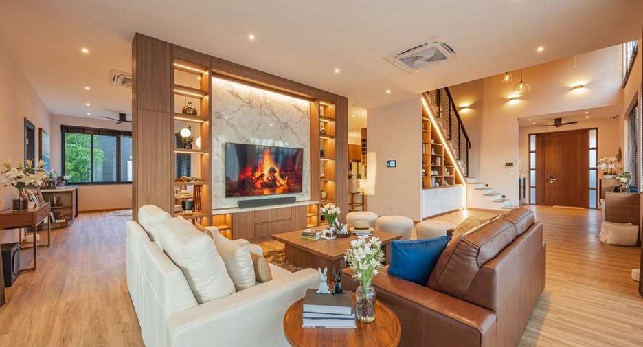 For sale 5 bedrooms villa in Hang Dong, Chiang Mai