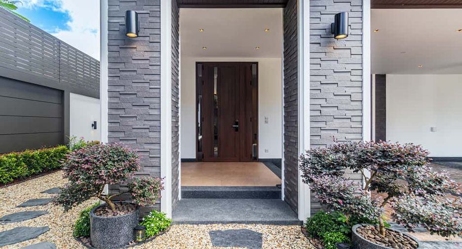 À vendre 5 chambres villa à Hang Dong, Chiang Mai