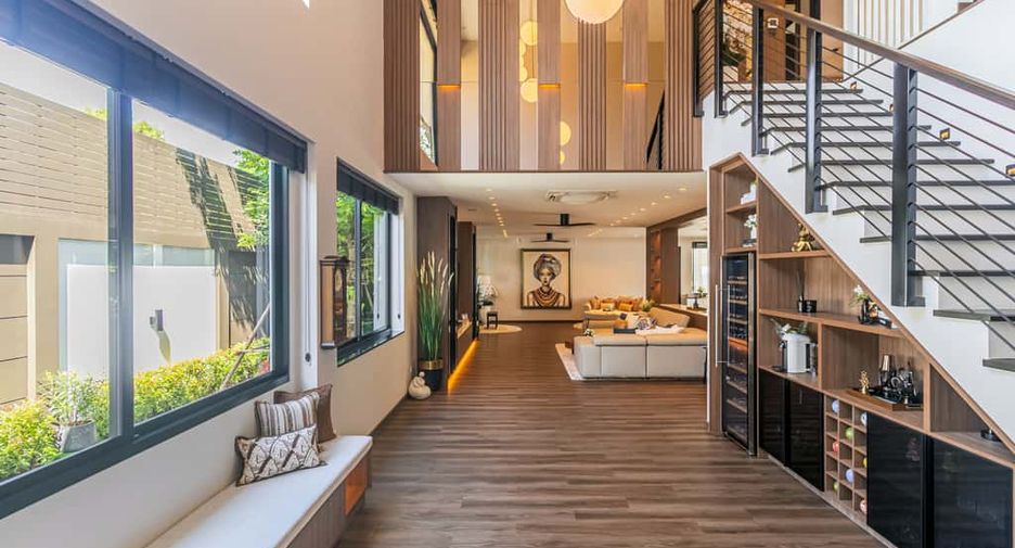 À vendre 5 chambres villa à Hang Dong, Chiang Mai