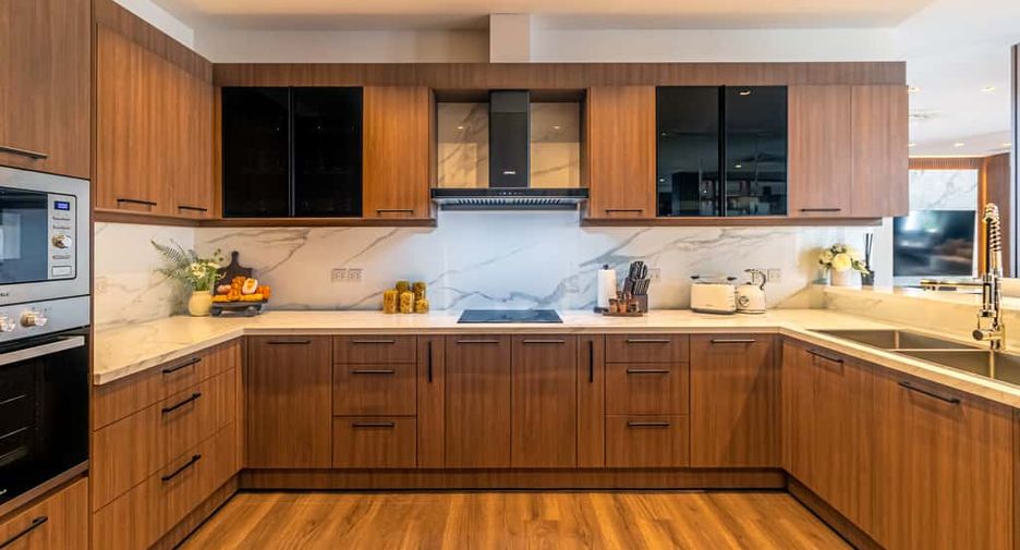 À vendre 5 chambres villa à Hang Dong, Chiang Mai