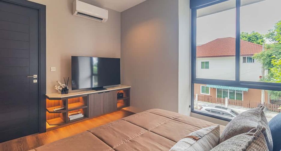 À vendre 5 chambres villa à Hang Dong, Chiang Mai