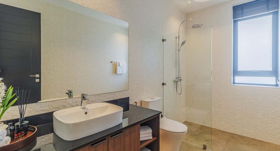 À vendre 5 chambres villa à Hang Dong, Chiang Mai
