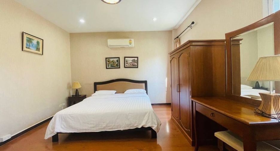 For rent and for sale 8 bedrooms house in Mueang Chiang Mai, Chiang Mai