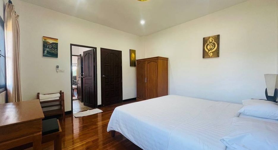 For rent and for sale 8 bedrooms house in Mueang Chiang Mai, Chiang Mai