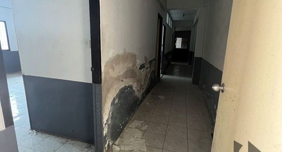 Lagerhaus zur Miete mit 9 Zimmer in Mueang Samut Sakhon, Samut Sakhon