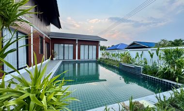 For rent and for sale 5 bedrooms house in Saraphi, Chiang Mai