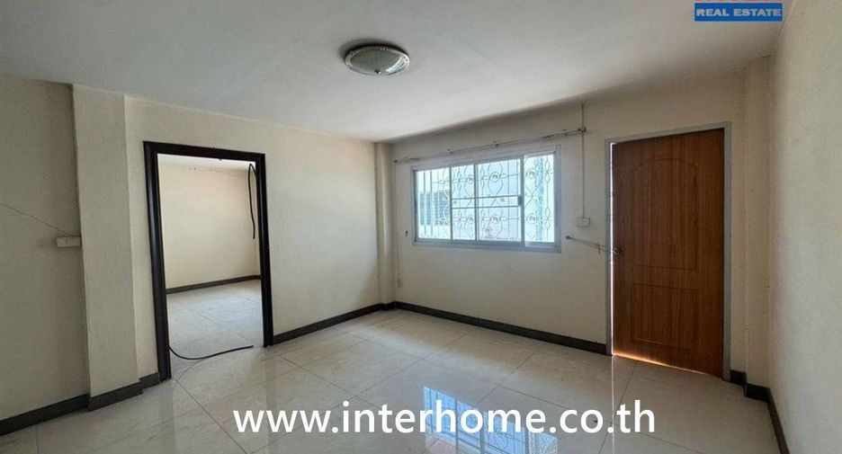 Продажа 10 спальни торговое помещение в Mueang Samut Sakhon, Самутсакхон