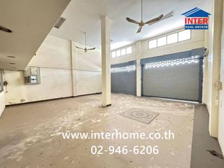 Продажа 10 спальни торговое помещение в Mueang Samut Sakhon, Самутсакхон